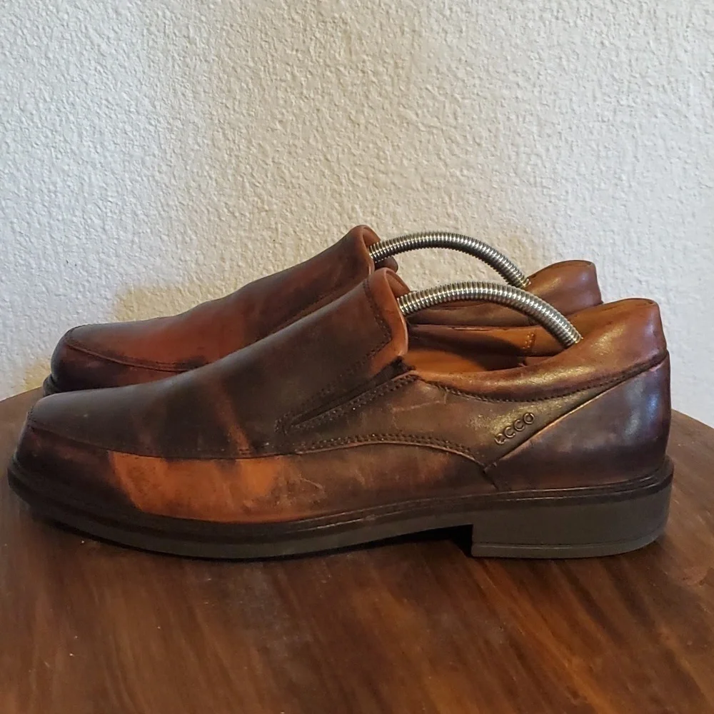 Ecco- Mens Distressed Leather Dress Shoes Slip on Neutral Comfy! Like New! Sz.10